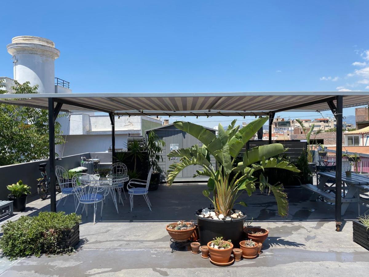 Monastiraki #Wallsfree Citycenter- Unspoiled Athens Apartments Exterior photo